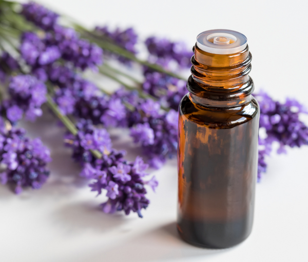 Using Essential Oils Safely During Pregnancy